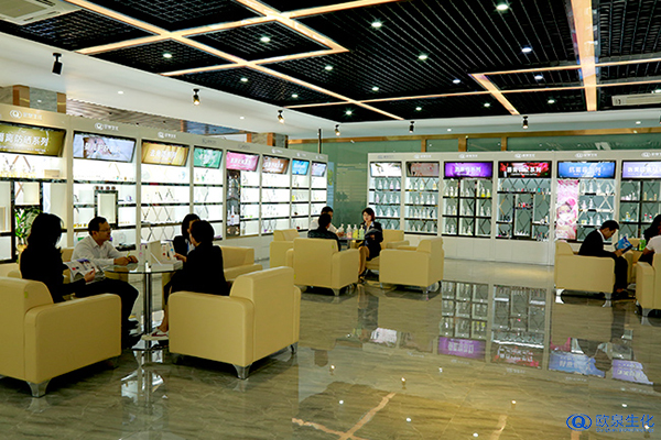 國內化妝品企業(yè)的未來(lái)-歐泉生化